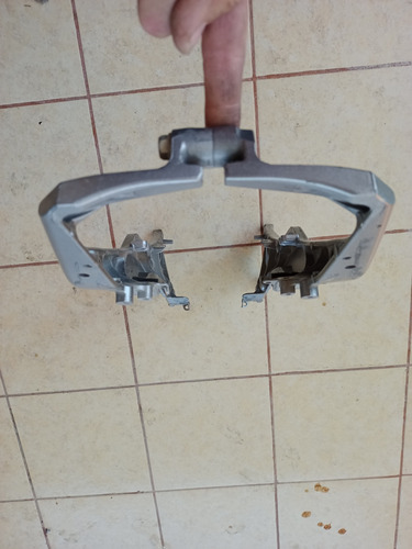 Cola Subframe Honda 1000rr 2008 2009 2010 2011 2012 2016 (Usado)