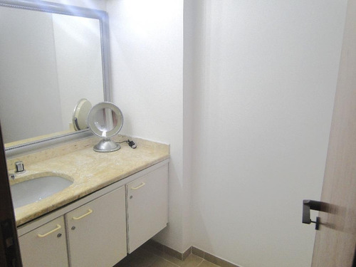 Imagem 13 de 30 de Apartamento Locação Anual Praia Da Enseada, Guarujá. - Ap4456