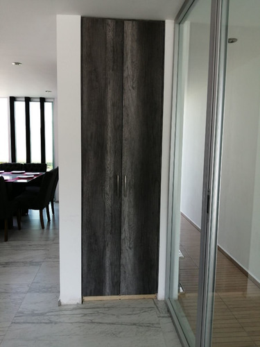 Se Vende Hermosa Casa En El Refugio, Estudio, Jardín, 3 Recamaras, Equipada..