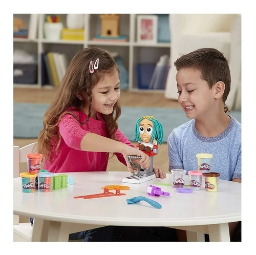 Imagen 4 de 9 de Play-doh Juego De Masas Peluqueria Cortes Estilista F1260