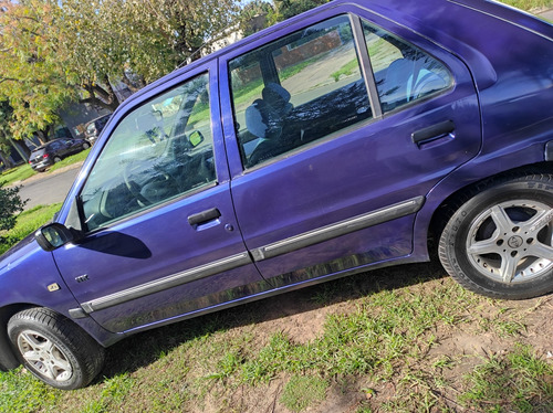 Peugeot 106 1.6 Vitamina