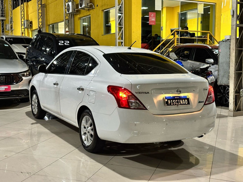 Nissan Versa 1.6 SV 16V FLEX 4P MANUAL