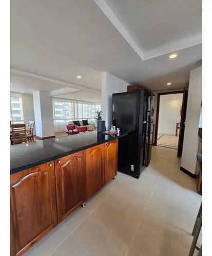 Arriendo Apartamento En Poblado- Milla De Oro