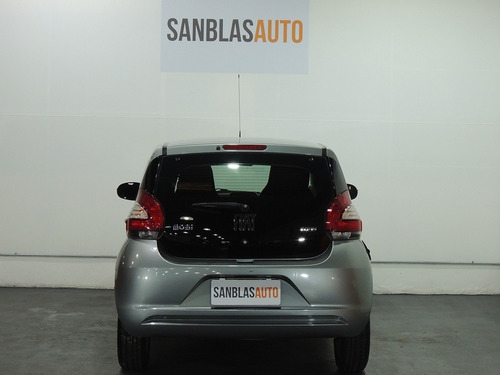 Imagen 4 de 17 de Fiat Mobi 2016 1.0 Easy Mt Nafta Ab Dh Usb Ac San Blas Auto