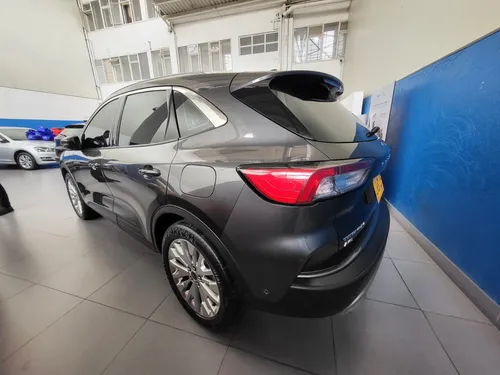 Ford Escape 2.0 Titanium