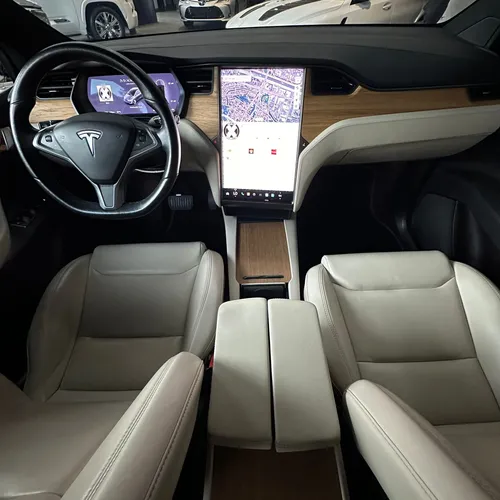 Tesla Model X Long Range Plus