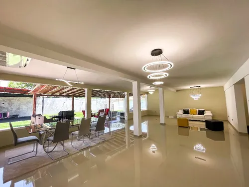 Se Vende Casa Urb La Viña