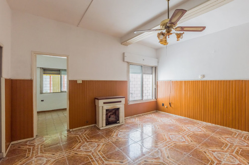 Imagen 25 de 29 de Venta Casa 4 Amb Con Local Comercial Acep. Permuta