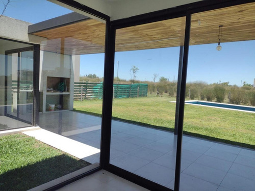Imagen 9 de 20 de Casa - Araucarias