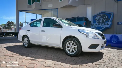 Nissan Versa 1.6 Drive Mt