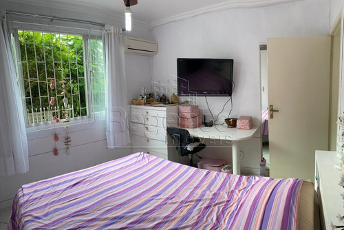 Imagem 8 de 13 de Apartamento Com 3 Quartos A Venda No Bairro Trindade Em Florianopolis - V-82028