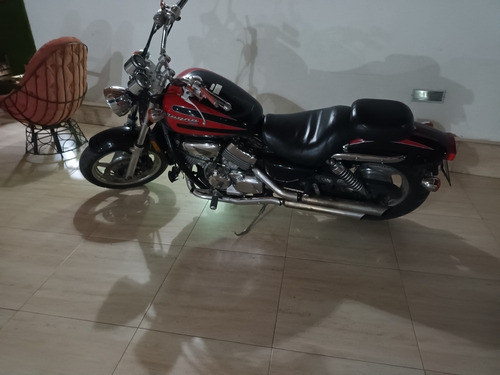 Imagen 13 de 17 de Honda Magna 750