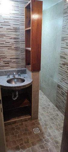 Casa En Ph En Venta - 2 Dormitorios 2 Baños - 60mts2 - Castelar