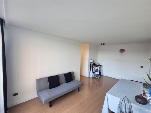 Departamento En Venta De 2 Dorm. En Santiago