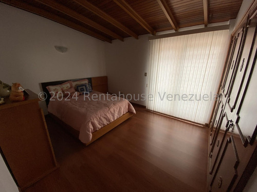 Estupenda Casa En Macaracuay 25-14084