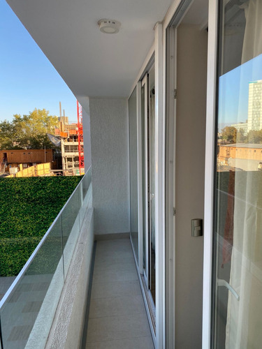 Acogedor Departamento Amoblado En Arriendo, Estacion Central