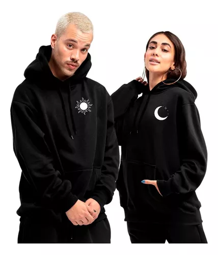 imagem de casal Mandrake com roupa da Nike