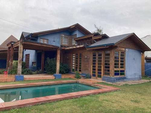 Imagen 1 de 28 de Casa Dos Piso ,estilo Colonial