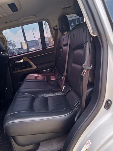 Toyota Lc200