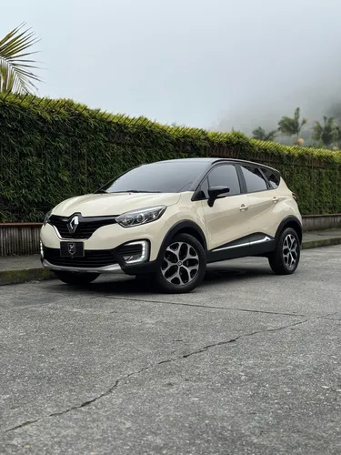 Renault Captur 2.0 Intens Automática