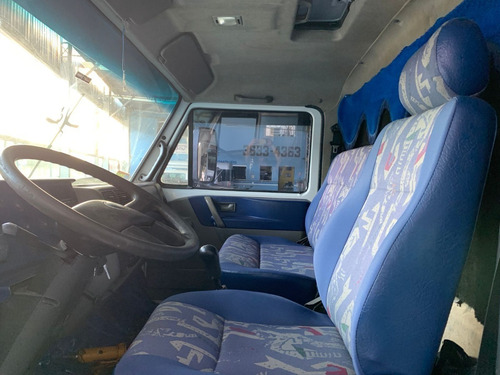 Imagem 7 de 13 de Volkswagen 8-150 2005
