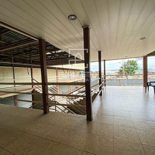 Imagen 12 de 19 de Tu Inmobiliaria Vende Oportunidad De Inversión, Centro Comercial Ubicado En Avenida Manuel Piar, San Félix #crecimientocomercial #bienestar #locales #compraventa #centrocomercial #guayana