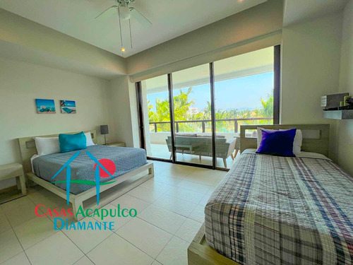 Cad La Isla Hawaii 301. Terraza Con Vista A Las Áreas Comunes