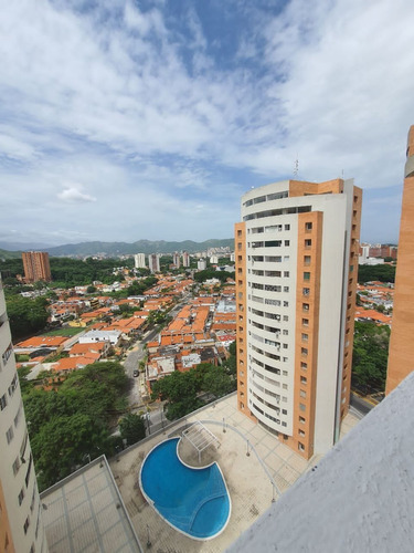 Elena Hidalgo Vende Apartamento En Res. Chelsea Court Obra Blanca Torre West, (solo Clientes)