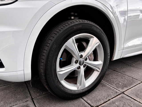 Audi Q5 Select Elite 5 Puertas