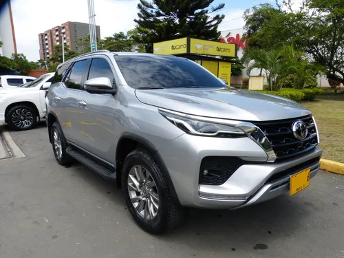 Toyota Fortuner Srv 2022 Diesel