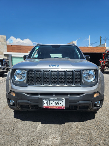 Jeep Renegade 1.8 Latitude 4x2 At