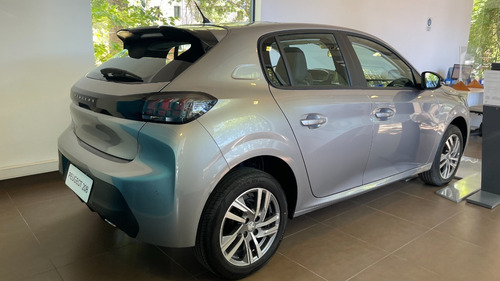 Imagen 4 de 25 de Peugeot 208 Feline Tiptronic Gz