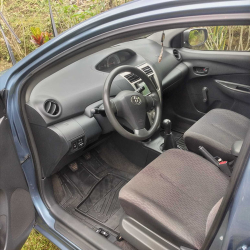 Imagen 5 de 8 de Toyota Yaris Sedan