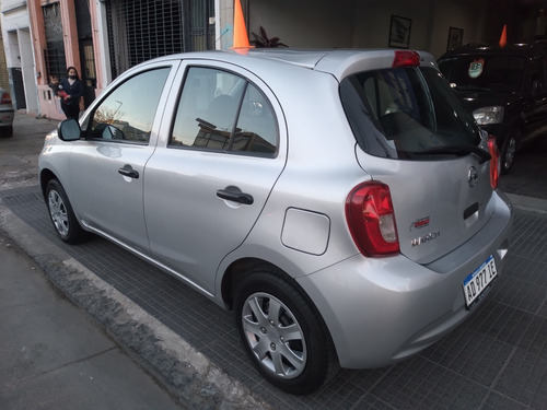 Imagen 2 de 9 de Nissan March Active Full !!!!!!!!!!
