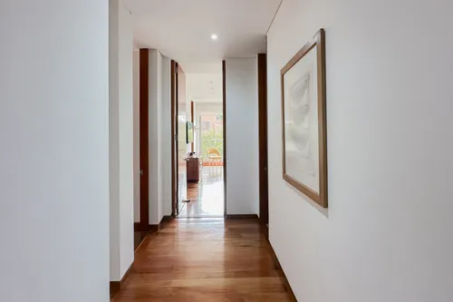 Apartamento En Arriendo En Los Rosales. Cod A7248