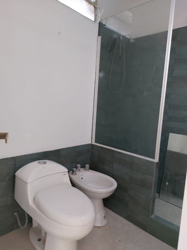 Imagen 5 de 21 de !! Que Oportunidad ..!! Tres Propiedades .!!vendo Dueño Urge 3' Prop. En Cordoba Arg-2dtos.2dor Patio + 1 Local Excel. Renta Hoy $110mil.x Mes !!.- Por Viaje Vendo- Validez 30 Dias..visitar
