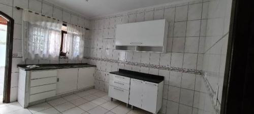 Imóvel Perto De Tudo! Lado Praia, Aceita Financiamento!