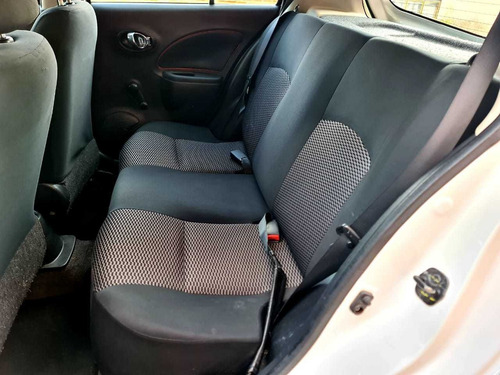 Imagen 11 de 15 de Nissan March 1.6 Sense Mt 2016