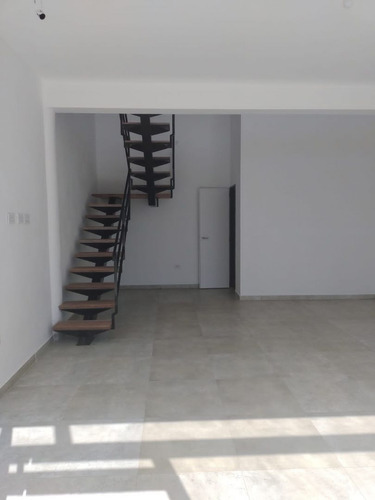 Local En Venta En Robles De San Vicente