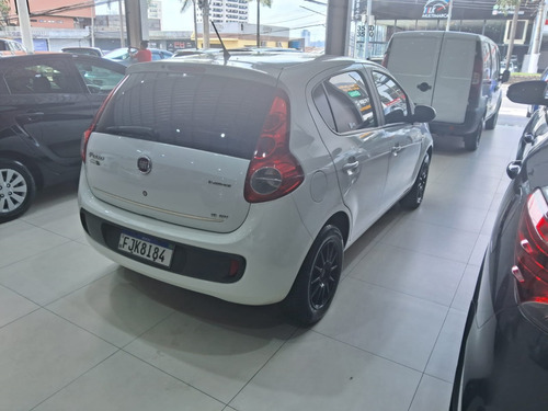 Fiat Palio 1.6 MPI ESSENCE 16V FLEX 4P AUTOMÁTICO