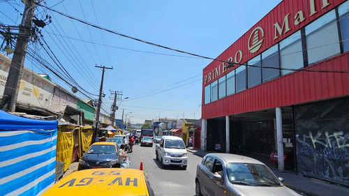 Se Arrienda Local Frente A Mercado Mataderoo (13337)