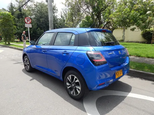 Suzuki Swift Glx At Hibrido