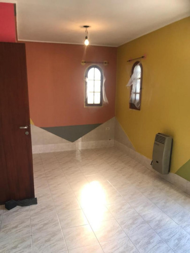 Imagen 3 de 13 de Duplex En Venta En Villa Elvira