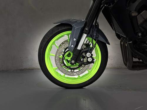 Yamaha Mt-09