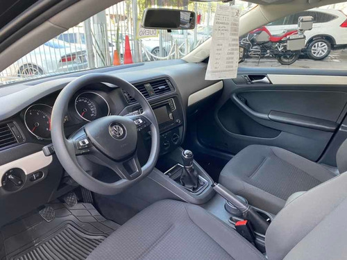 Volkswagen Jetta 2.0 L4 Mt 2018