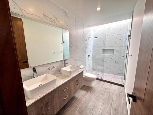Imagen 13 de 29 de Casa En Venta En Privanza Habitat Zona Solares Zapopan