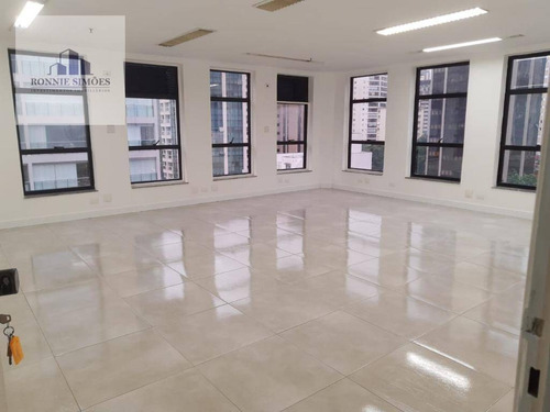 Imagem 1 de 6 de Sala Comercial Para Alugar Em Moema, 1 Sala, 2 Banheiros, 1 Vaga Na Garagem, 50 M², São Paulo. - Sa0534