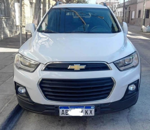 Imagen 2 de 10 de Chevrolet Captiva 2.4 Ls 167cv 2017