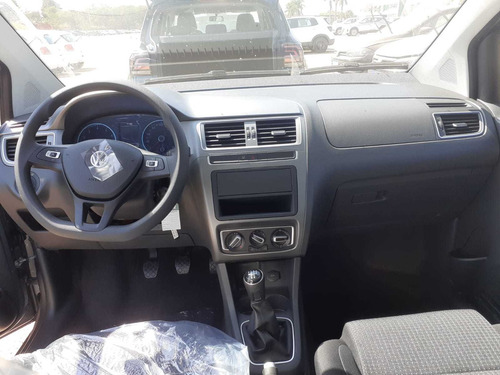 Imagem 3 de 6 de Volkswagen Fox 1.6 Msi Connect (flex)