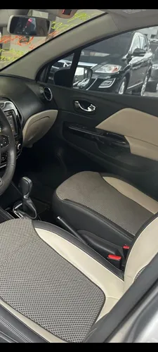 Renault Captur 2.0 Intens Automática